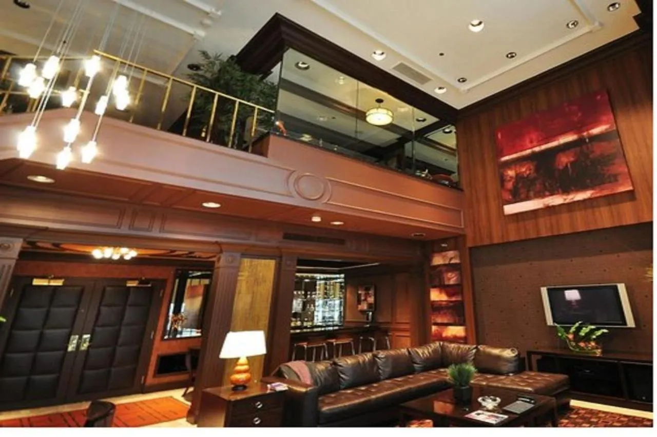 Golden Nugget Hotel & Casino Las Vegas Resort
